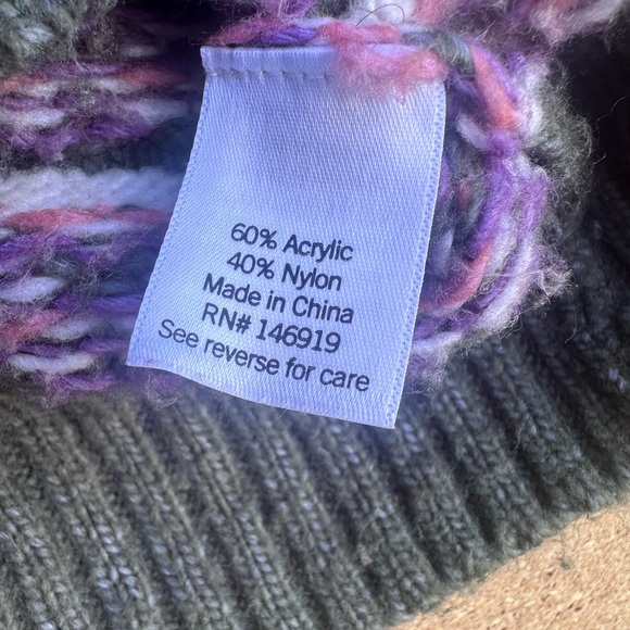 Croft & Barrow Green and Purple Crewneck Sweater Size Medium - Picture 4 of 8